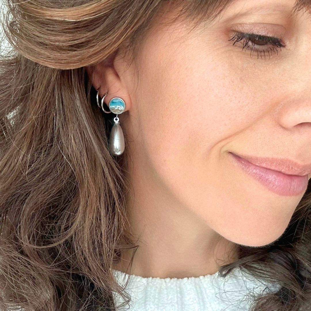 Pendientes con perlas grises