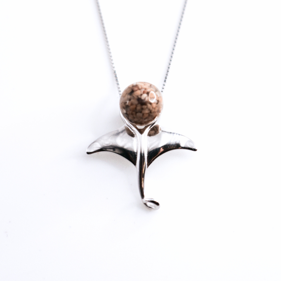 Colgante de Plata 925 con perla de arena "Mantarraya"