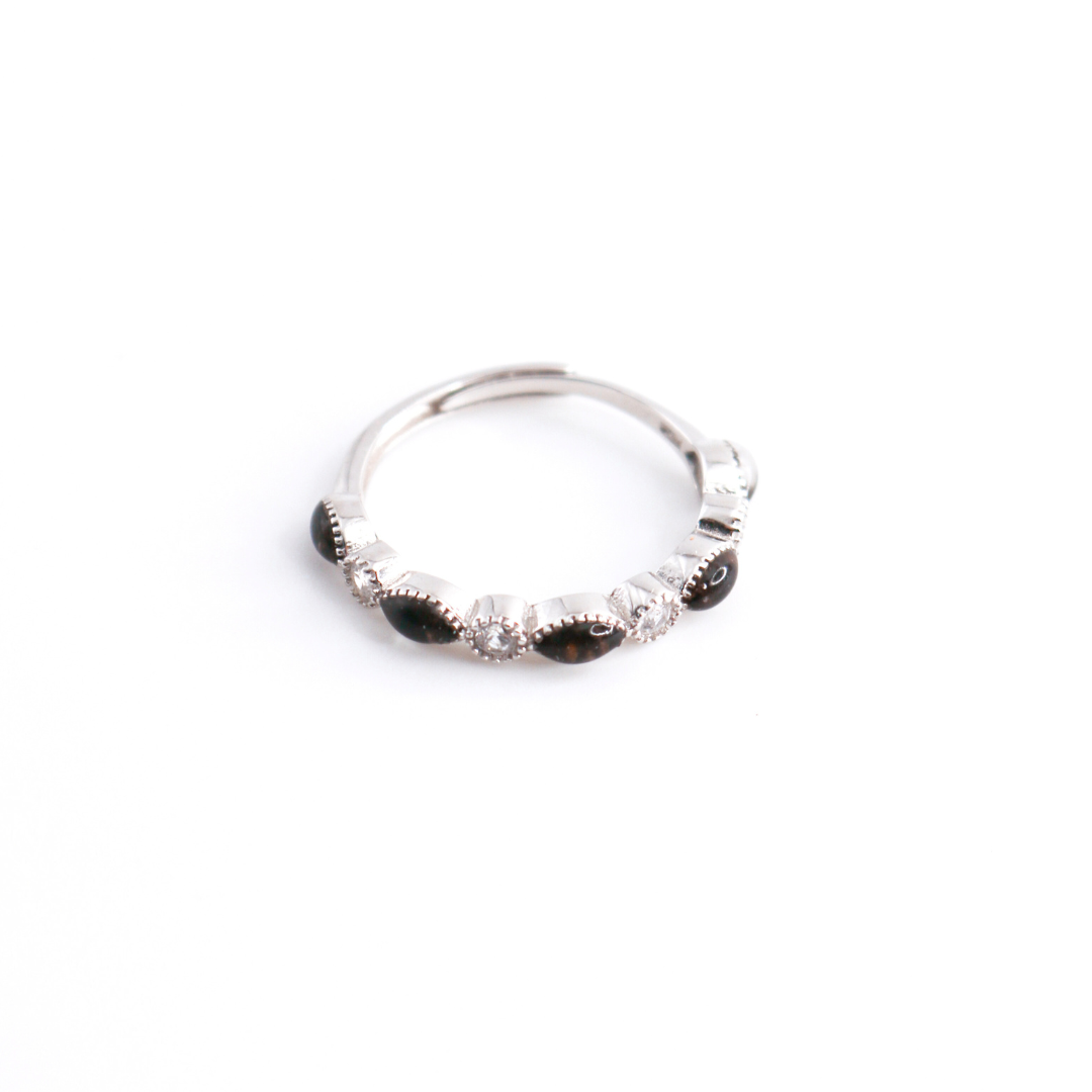 Anillo con circonita de Plata 925 con cenizas